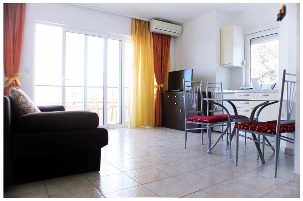 Apartments By The Sea Razanj, Rogoznica - 11347 Екстер'єр фото