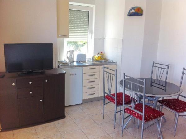 Apartments By The Sea Razanj, Rogoznica - 11347 Екстер'єр фото